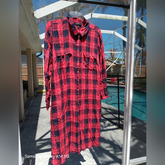 Lane Bryant Dresses & Skirts - Lane Bryant Red/Black Plaid Long Sleeve Button Up Dress Sz 18